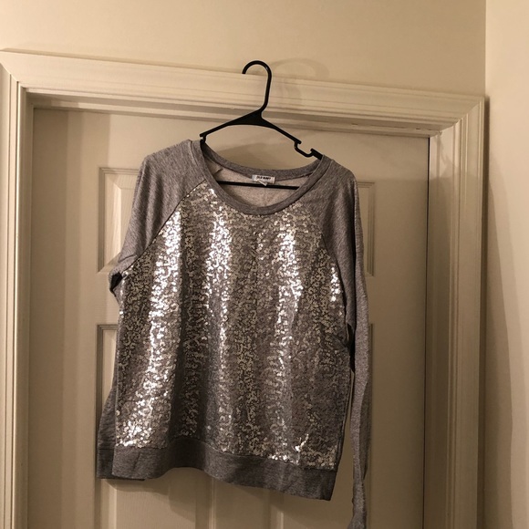 Sweater - Picture 1 of 4